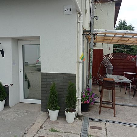Apartment Hotels Parking Akaciju1 VNO Exterior foto